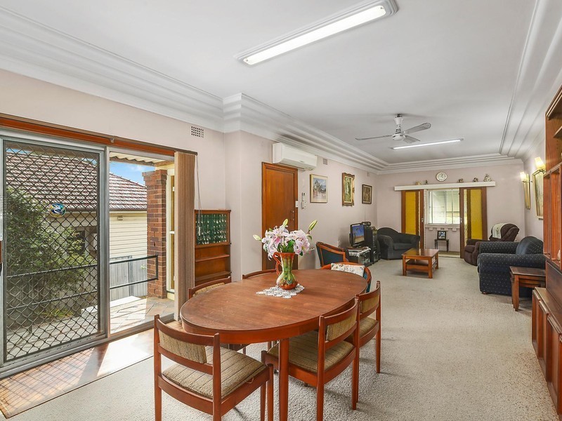 59 Grinsell Street, Kotara NSW 2289