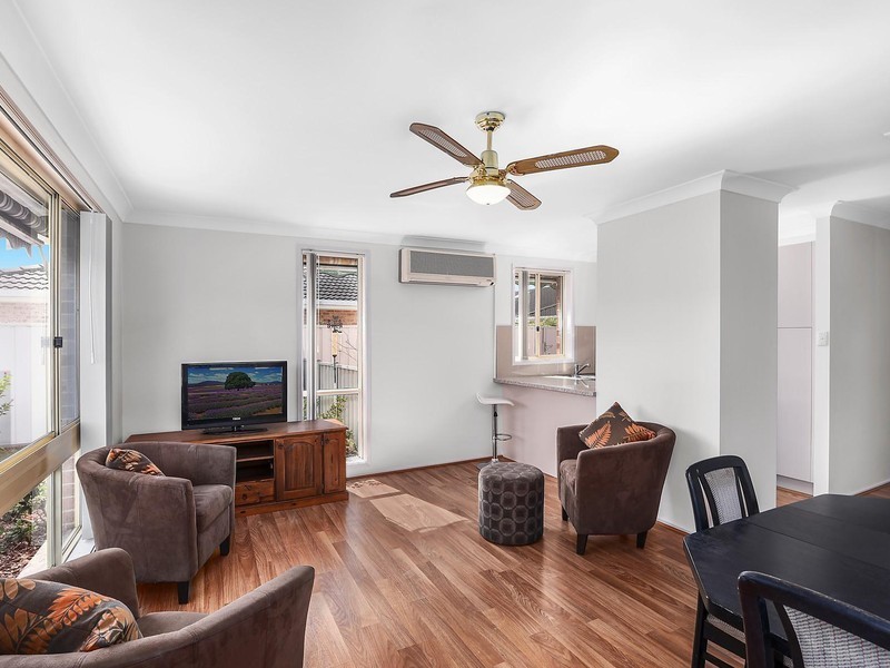 8/19 Wood Street, Swansea NSW 2281