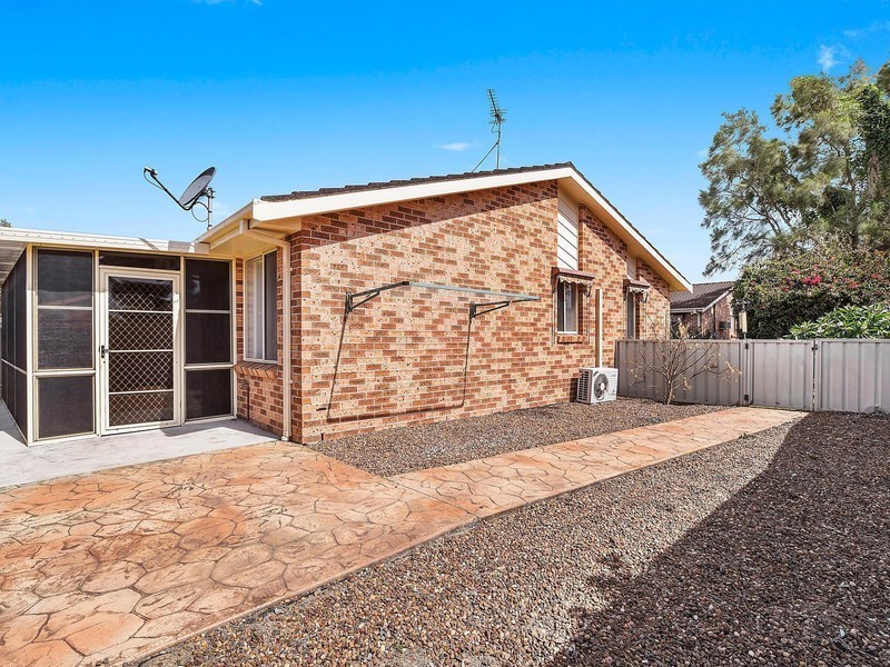 8/19 Wood Street, Swansea NSW 2281