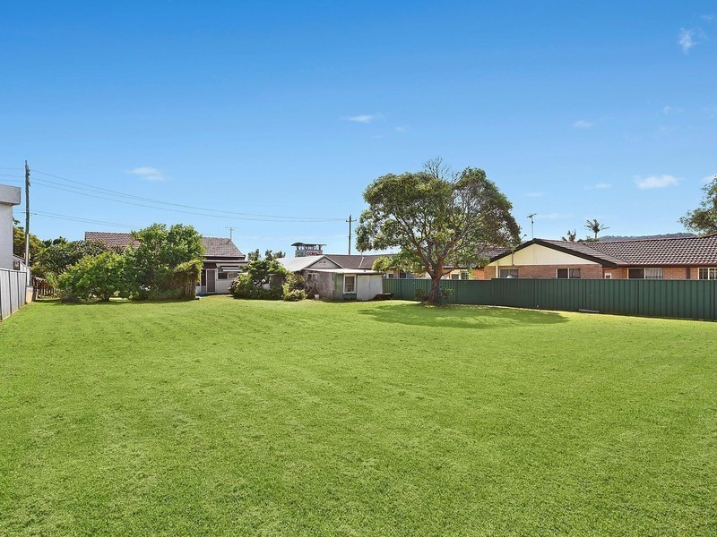 54 Charles Street, Warners Bay NSW 2282