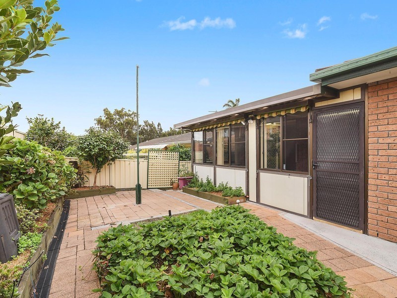 7 Palm Court, Warners Bay NSW 2282