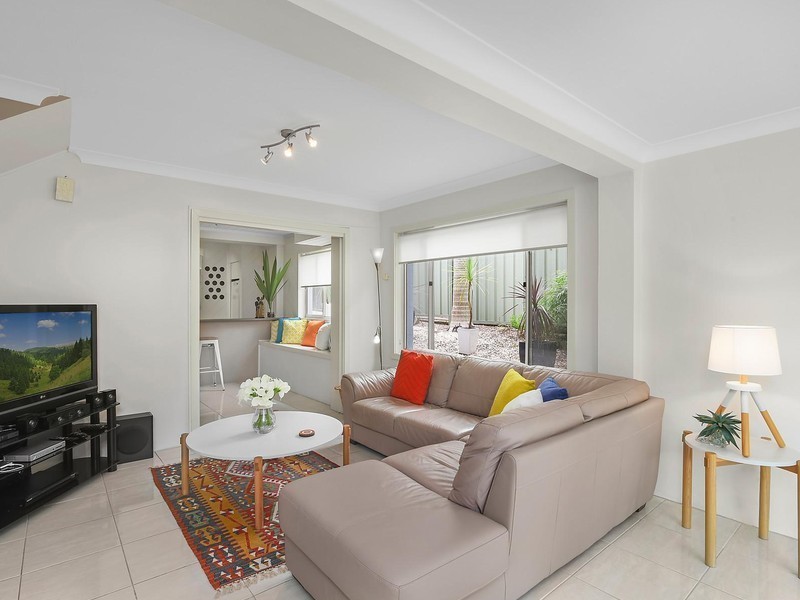 8 Kempwood Close, Adamstown Heights NSW 2289