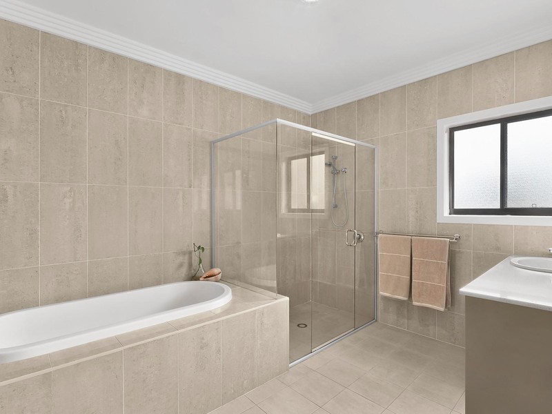 5 Dandaraga Road, Brightwaters NSW 2264