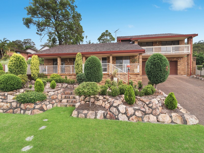 33 Arrowfield Street, Eleebana NSW 2282