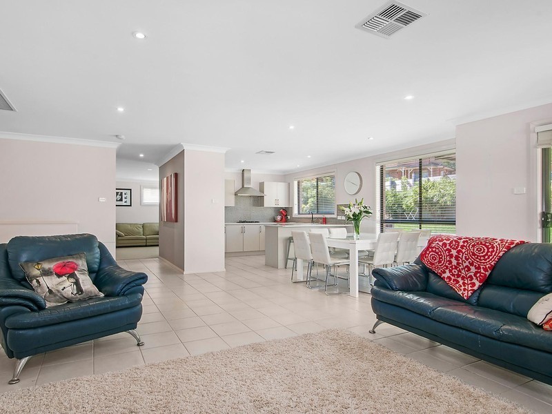 36 Michele Crescent, Glendale NSW 2285