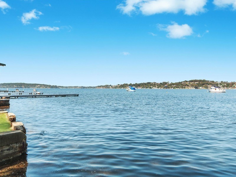 156a Coal Point Road, Coal Point NSW 2283