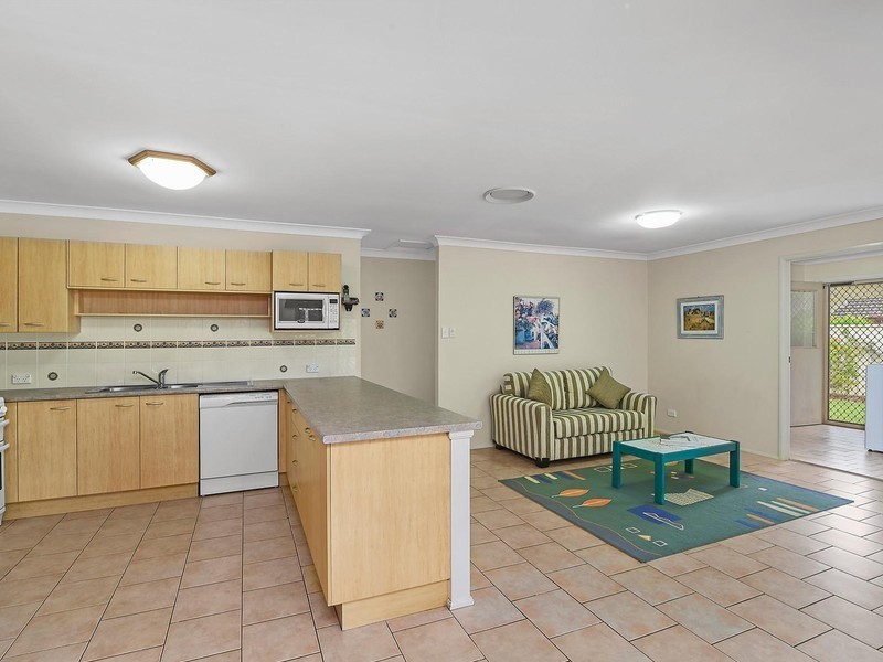 79 Myles Avenue, Warners Bay NSW 2282