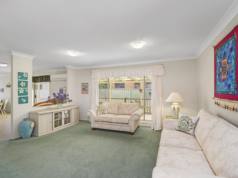 79 Myles Avenue, Warners Bay NSW 2282