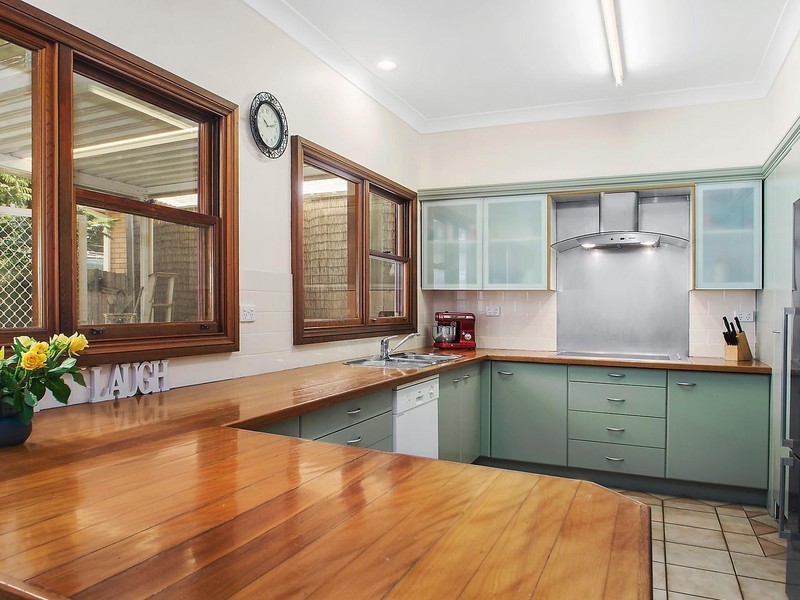 4 Hull Avenue, Buttaba NSW 2283
