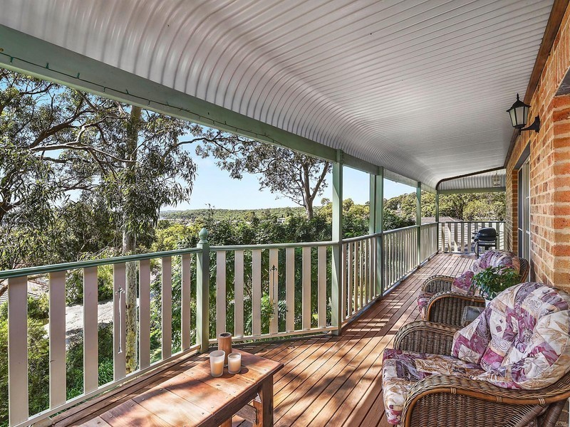 11 Eaton Close, Warners Bay NSW 2282