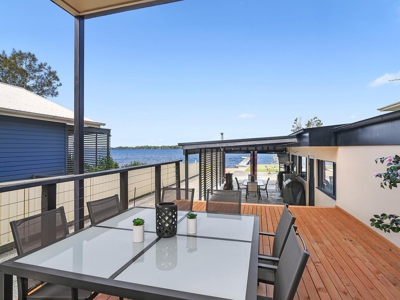 37 Grand Parade, Bonnells Bay NSW 2264
