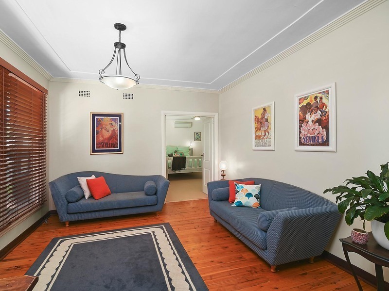 3 Gregory Parade, Kotara NSW 2289