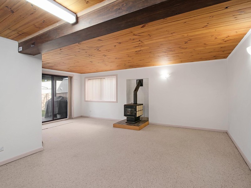 684 Macquarie Drive, Eleebana NSW 2282