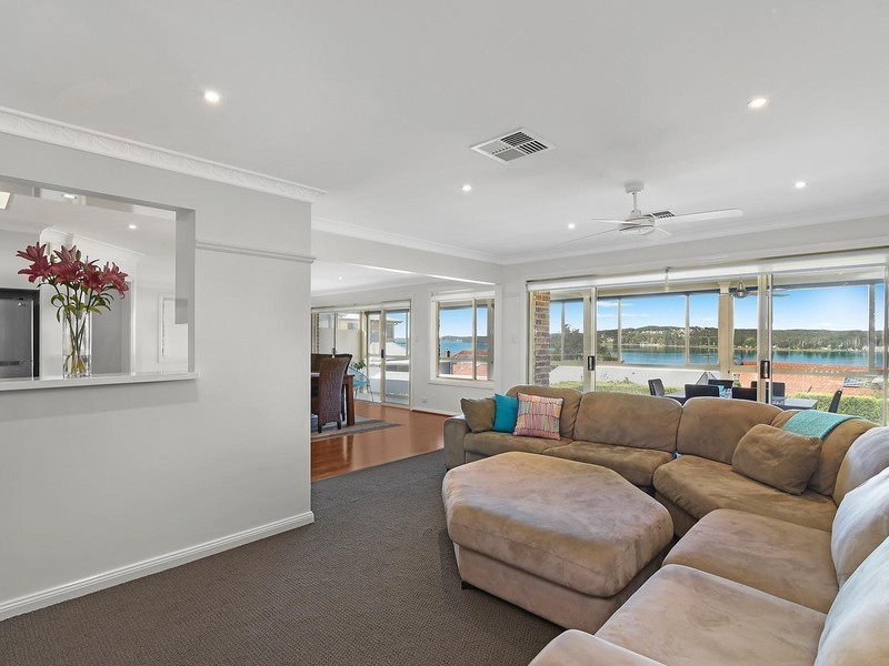 50 Berkeley Street, Speers Point NSW 2284