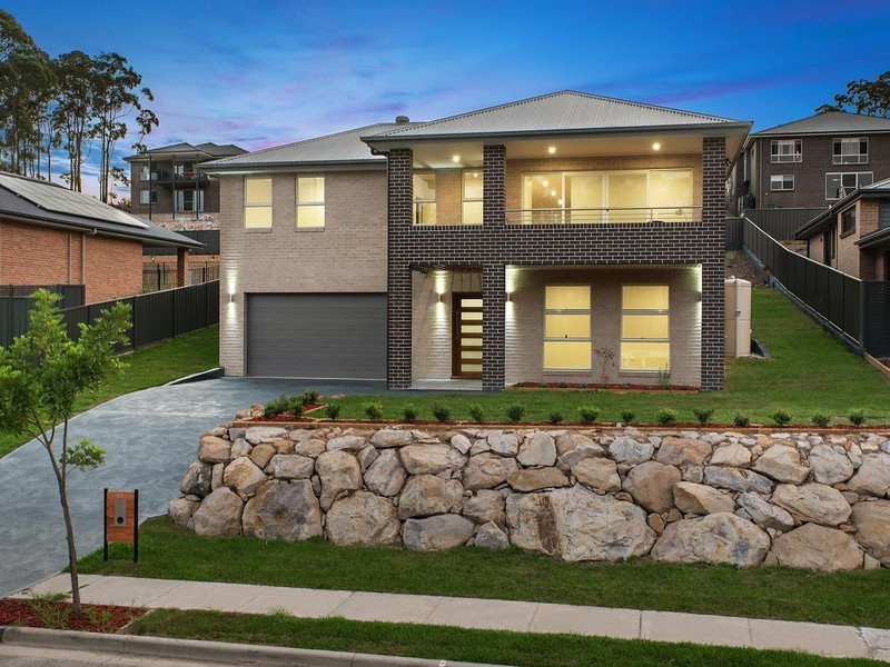 82 Blackwood Circuit, Cameron Park NSW 2285