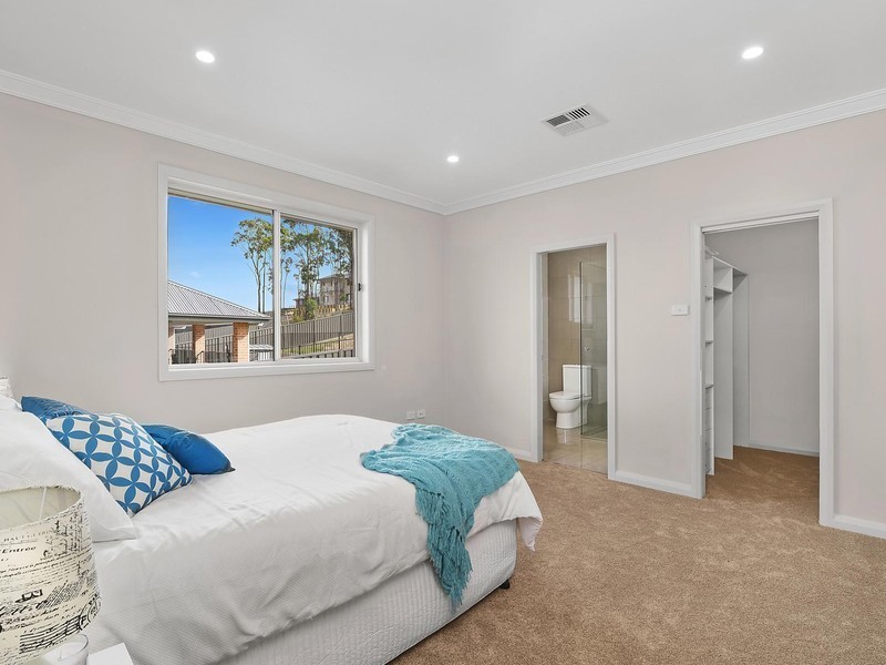 82 Blackwood Circuit, Cameron Park NSW 2285