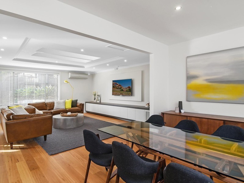 3 Chardonnay Court, Eleebana NSW 2282