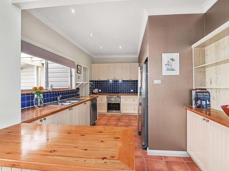 37 Bulkara Street, Adamstown Heights NSW 2289