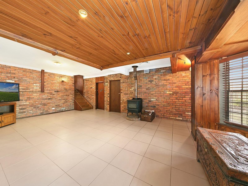 15a Cherry Road, Eleebana NSW 2282