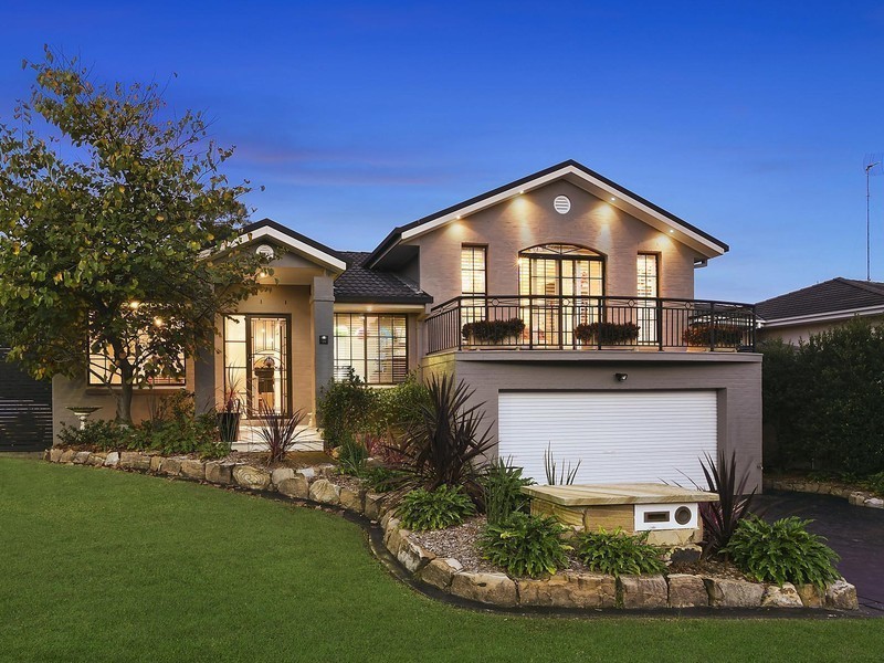 18 Leichhardt Road, Valentine NSW 2280