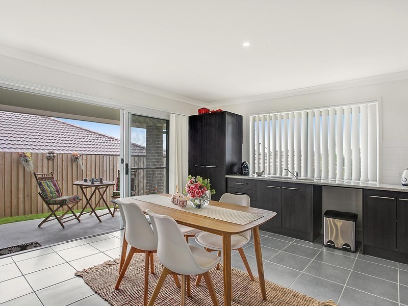 58 Mckeachie Drive, Aberglasslyn NSW 2320