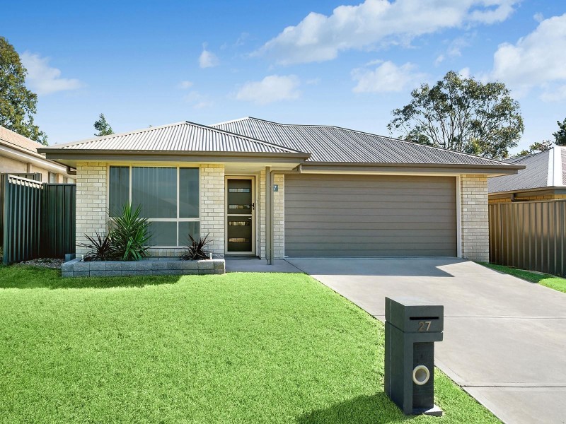 27 Radiant Avenue, Largs NSW 2320