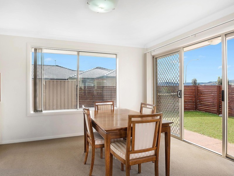 5 Niven Parade, Rutherford NSW 2320