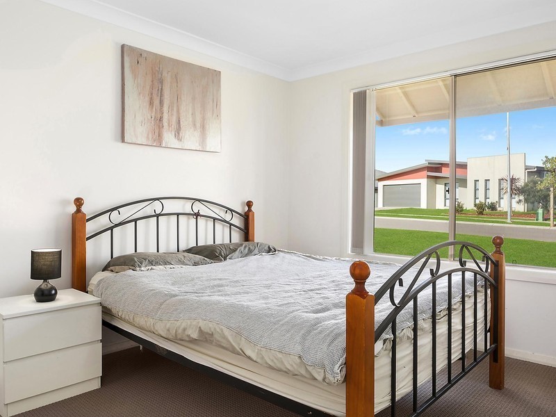5 Niven Parade, Rutherford NSW 2320