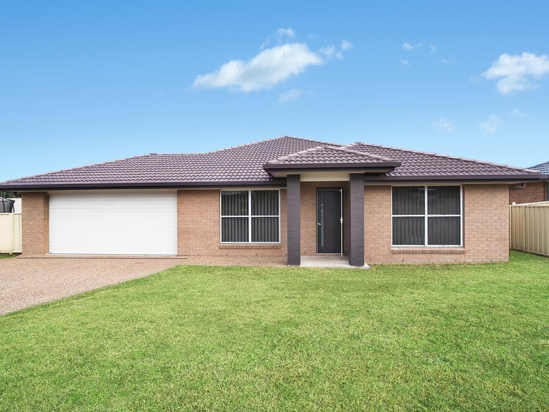 15 Brittany Avenue, Rutherford NSW 2320