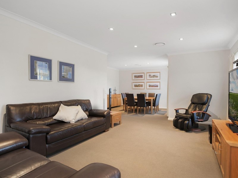 60 Highland Way, Bolwarra Heights NSW 2320