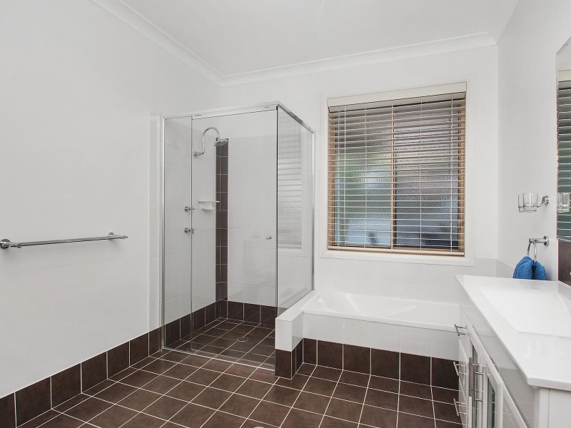 60 Highland Way, Bolwarra Heights NSW 2320