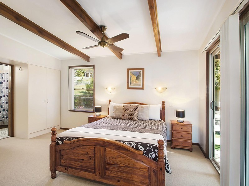 30 Park Avenue, Caves Beach NSW 2281