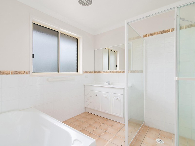 10 Dominic Cove, Rutherford NSW 2320