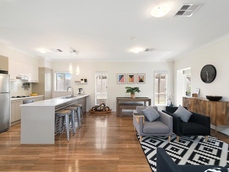 3 Redgum Circuit, Aberglasslyn NSW 2320