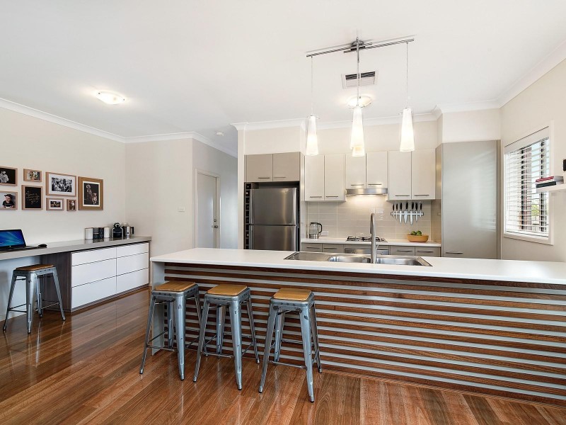 3 Redgum Circuit, Aberglasslyn NSW 2320