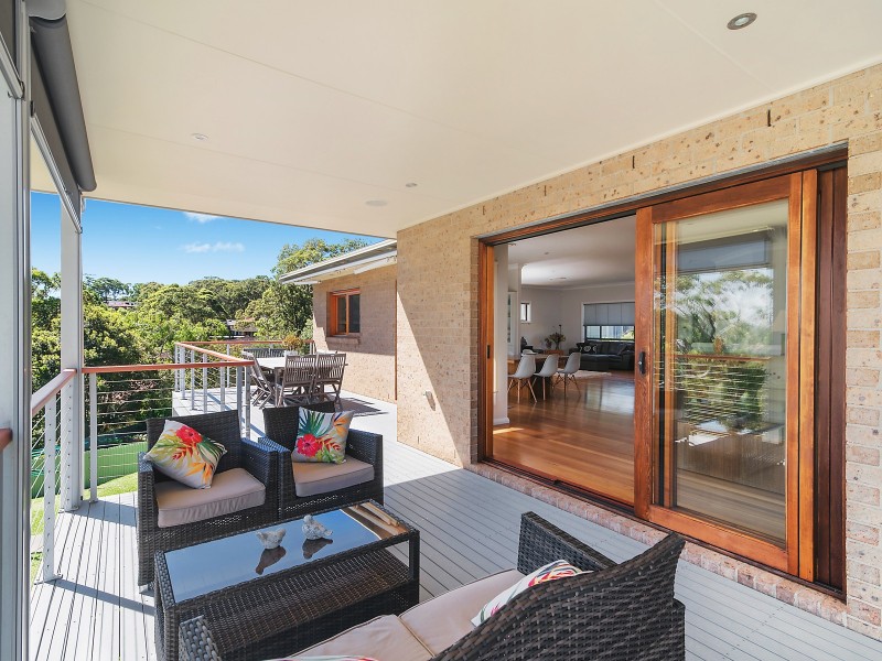 9 Vista Parade, Belmont NSW 2280