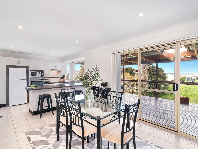 12 Quarry Road, Teralba NSW 2284