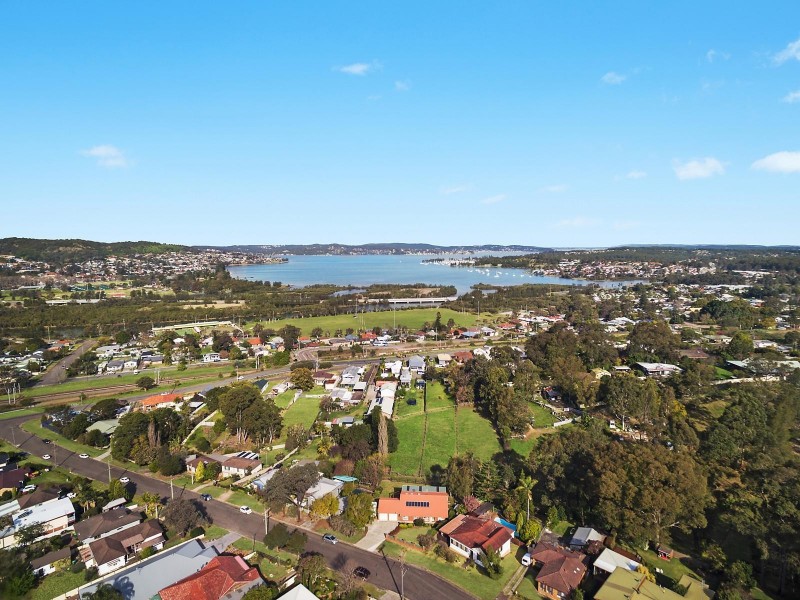 12 Quarry Road, Teralba NSW 2284