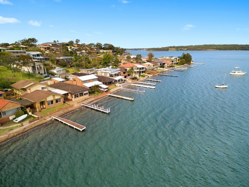 5 Paroo Avenue, Eleebana NSW 2282