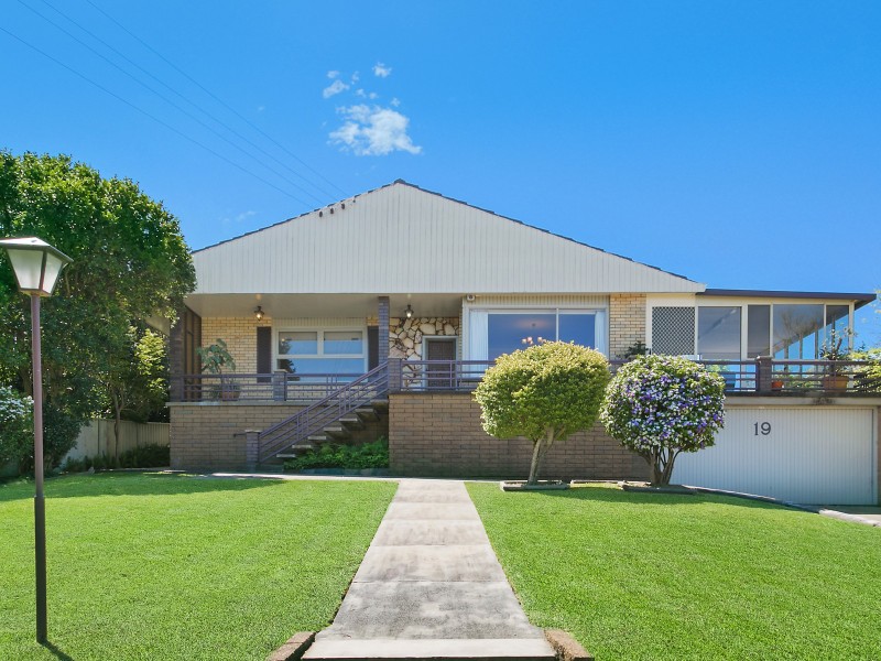 19 Quarry Road, Speers Point NSW 2284