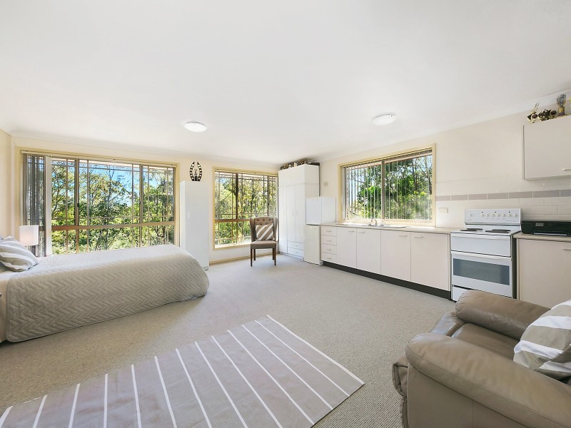 59 Seaview Close, Eleebana NSW 2282