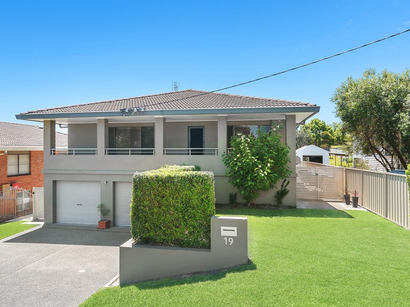 19 Eighth Street, Speers Point NSW 2284