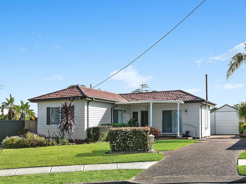 2 Leicester Avenue, Belmont North NSW 2280