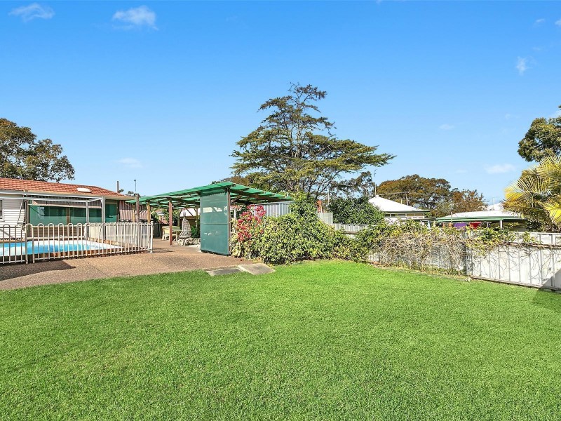 2 Leicester Avenue, Belmont North NSW 2280