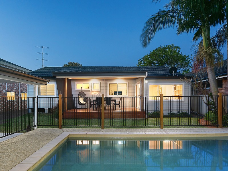 82 Andrew Road, Valentine NSW 2280