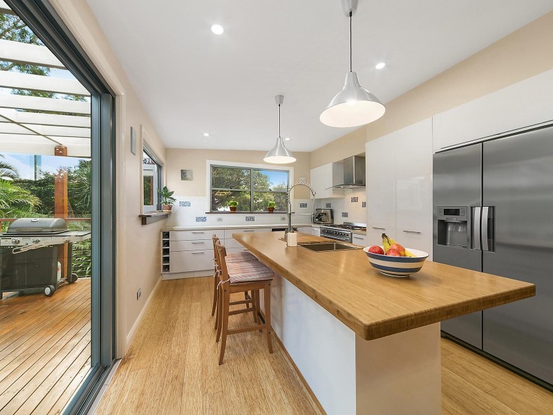 47 Jonathan Street, Eleebana NSW 2282