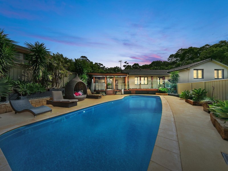 15 Rydal Road, Lakelands NSW 2282