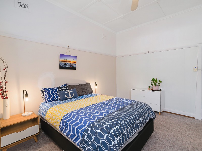 59 Woodstock Street, Mayfield NSW 2304