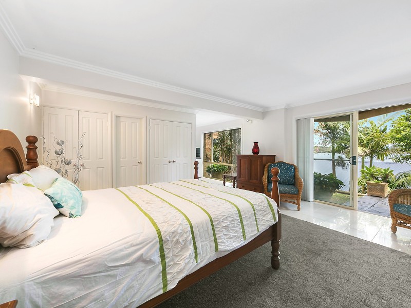 10 Sealand Road, Fishing Point NSW 2283