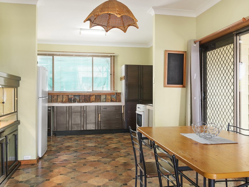 2 Third Street, Booragul NSW 2284